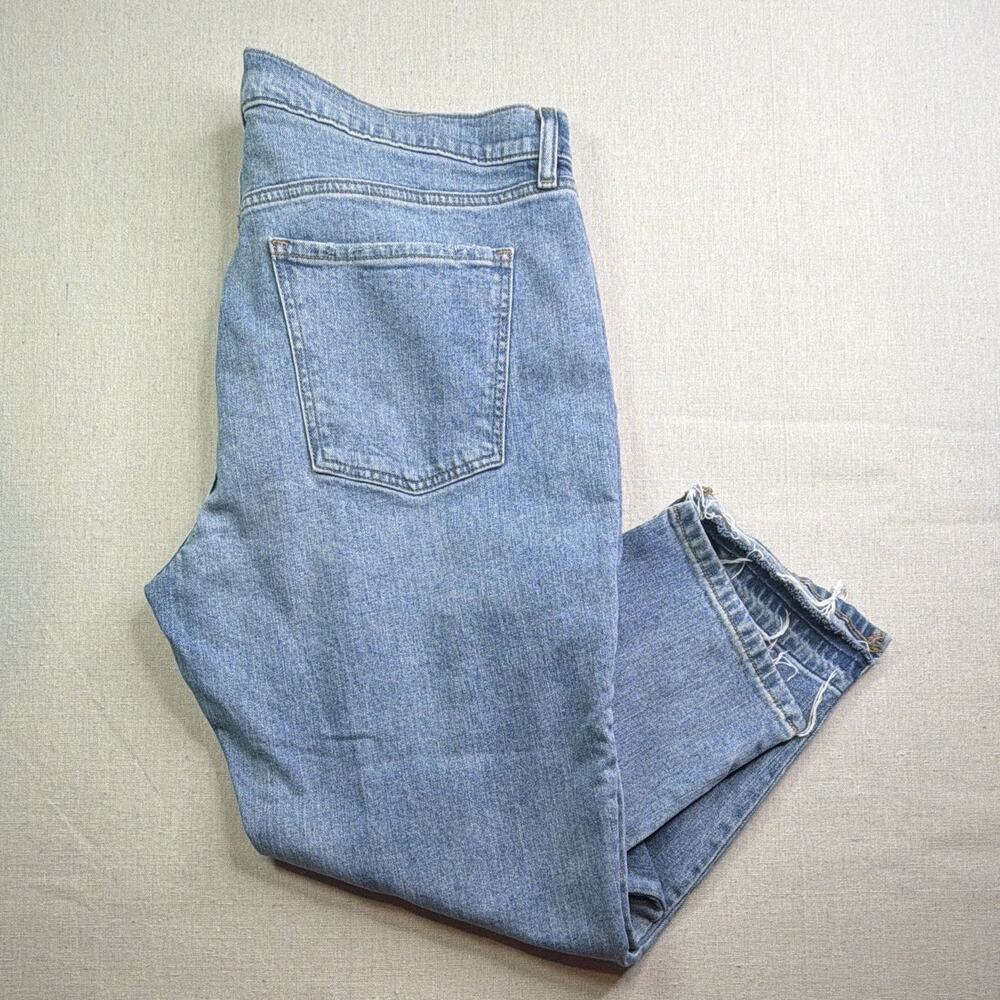 Old Navy Mid-Rise Boyfriend Straight Leg Jeans Stretch Light Wash Blue - 14 38W